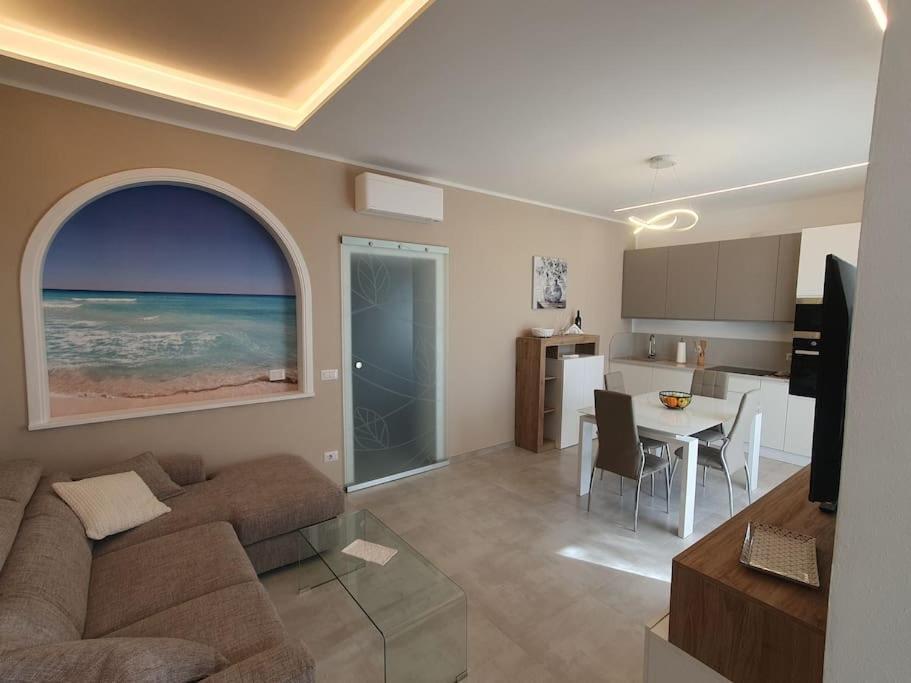 Ferienwohnung Lecci Al Mare San Vincenzo Exterior foto